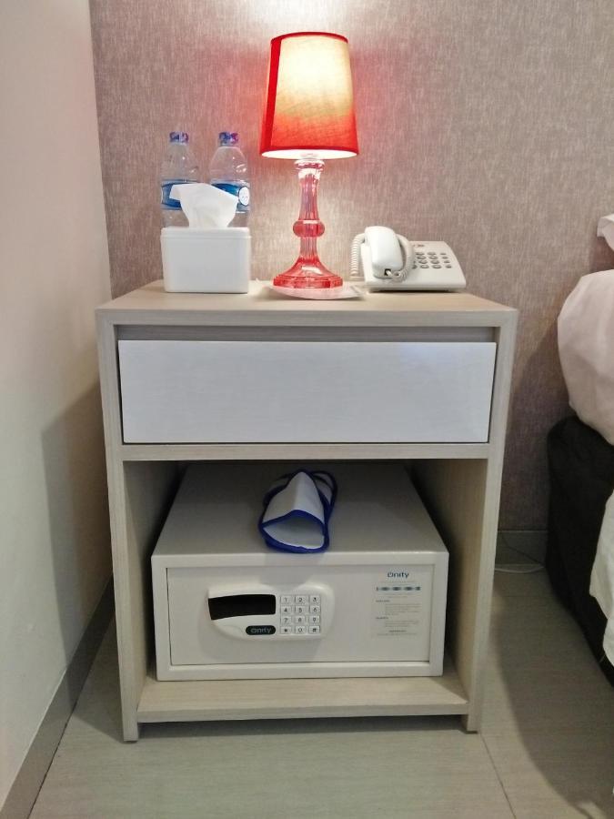Kitara Hotel Jakarta Bilik gambar